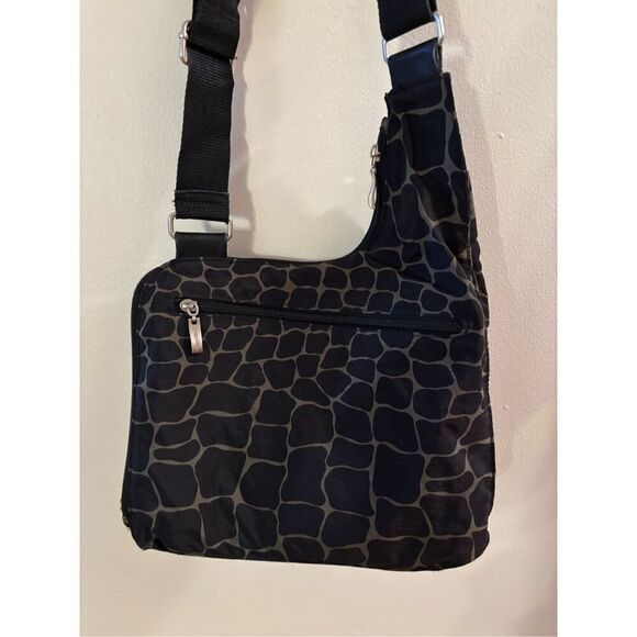 Baggallini Crossbody Purse - Picture 3 of 3